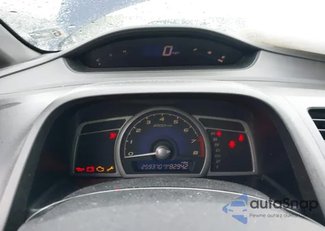 2008 Honda Civic Lx z USA, uszkodzony, nr VIN 1HGFA16528L088528